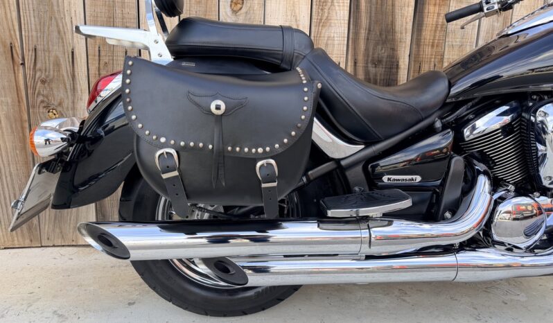 KAWASAKI VN900 VULCAN CLASSIC lleno