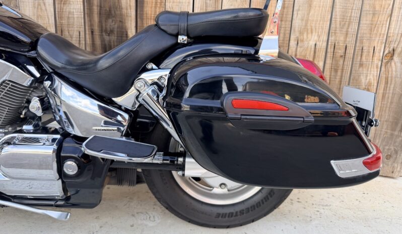 HONDA VTX1300 lleno