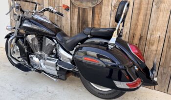 HONDA VTX1300 lleno