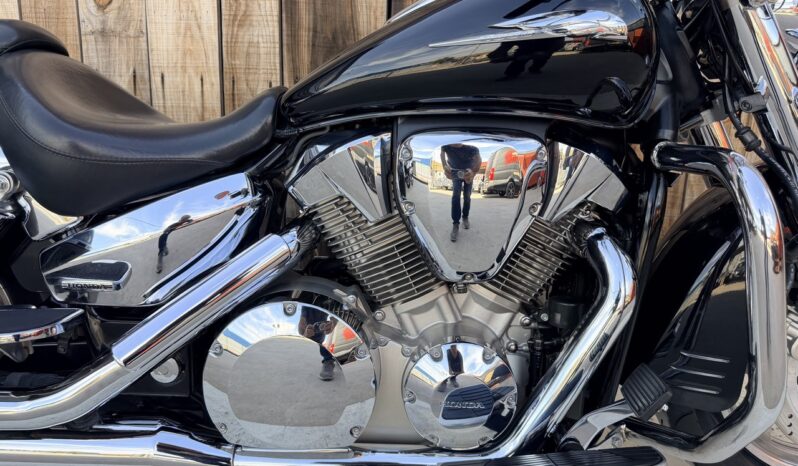 HONDA VTX1300 lleno