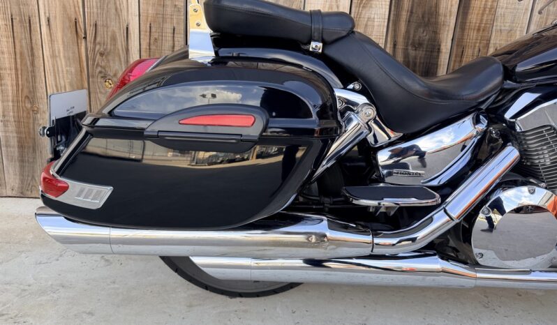 HONDA VTX1300 lleno