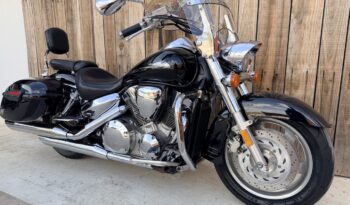 HONDA VTX1300 lleno