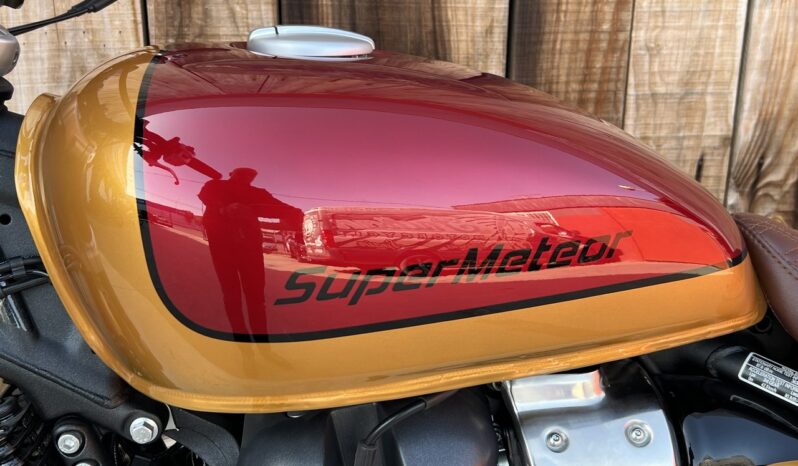 ROYAL ENFIELD SUPER METEOR TRACKER lleno