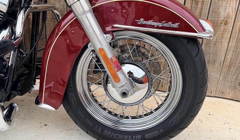 HARLEY DAVIDSON HERITAGE SOFTAIL CLASSIC lleno