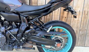 YAMAHA MT-07 lleno