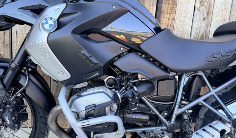 BMW R1200GS lleno
