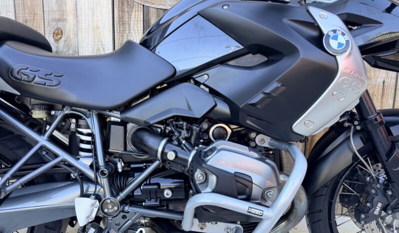 BMW R1200GS lleno