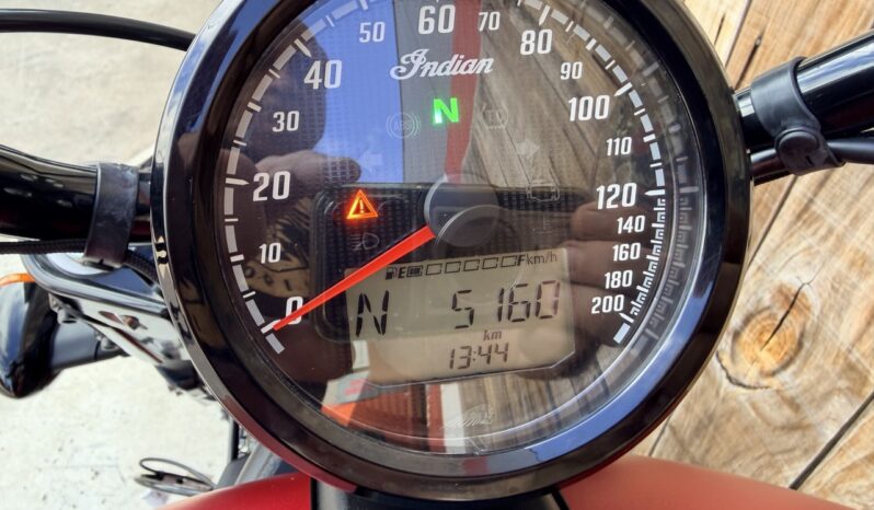 INDIAN SCOUT BOBBER 1250 lleno
