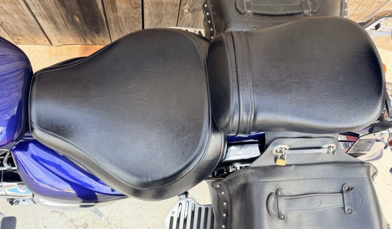 SUZUKI C800 INTRUDER lleno