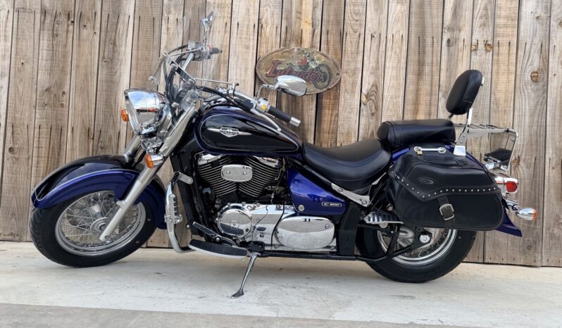SUZUKI C800 INTRUDER lleno
