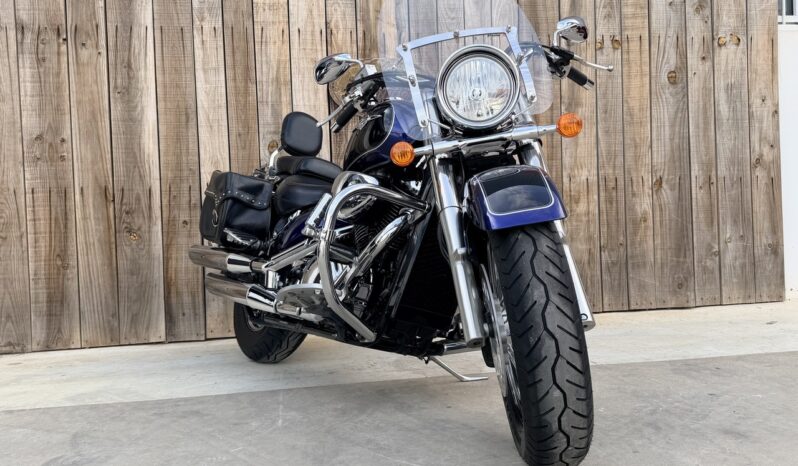 SUZUKI C800 INTRUDER lleno