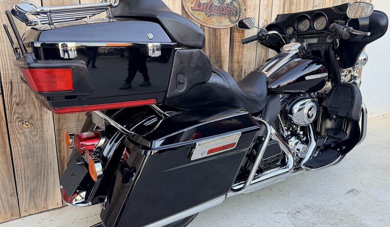 HARLEY DAVIDSON ELECTRA GLIDE ULTRA CLASSIC lleno