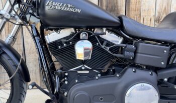 HARLEY DAVIDSON DYNA STREET BOB lleno