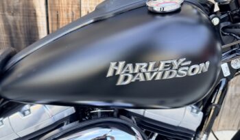 HARLEY DAVIDSON DYNA STREET BOB lleno